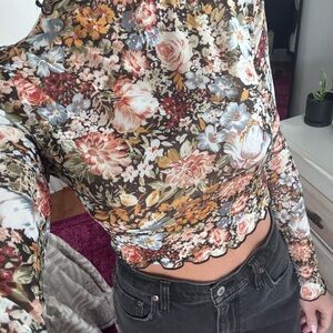 SHEIN Multicolor Floral Mesh Crop Top